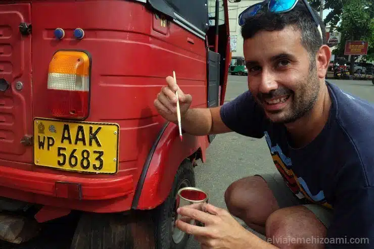 problemas tuk tuk Sri Lanka