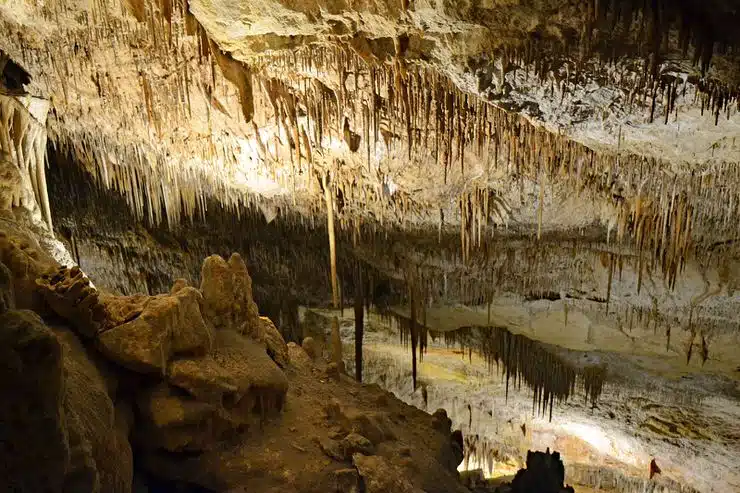 cuevas del Drach