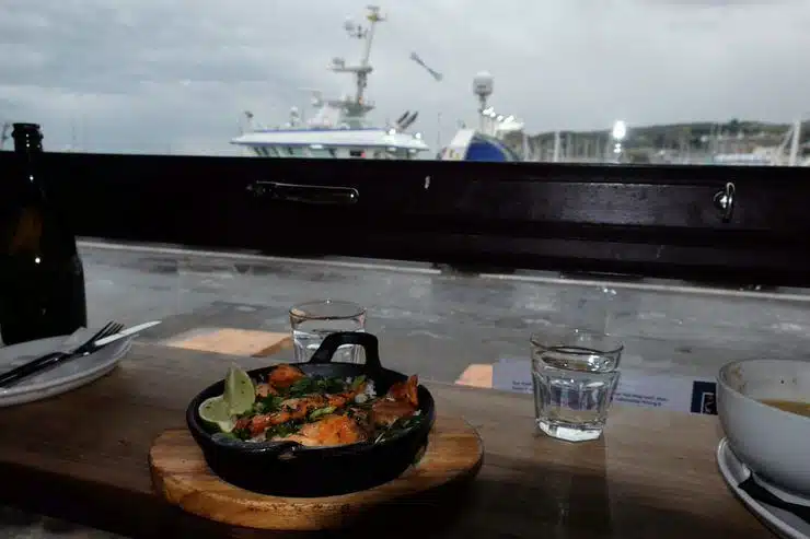 Comer en Howck