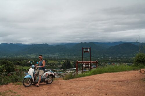 alquilar moto en Tailandia