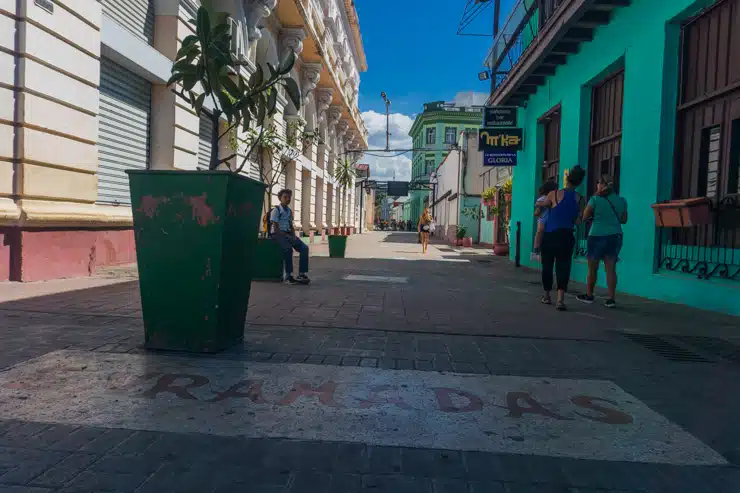Calle Enramadas