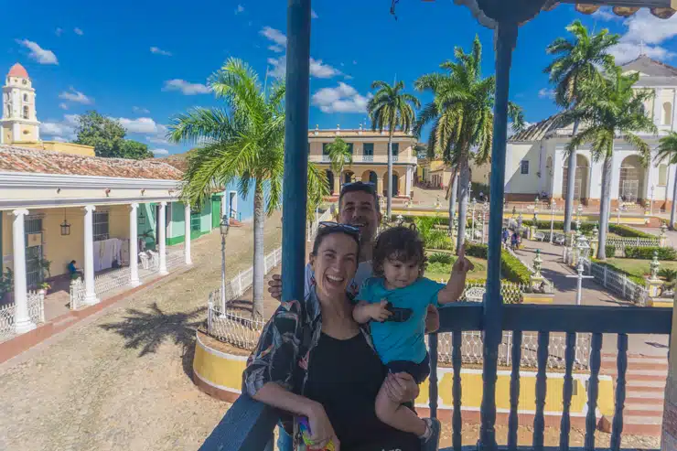 Cuba con bebé