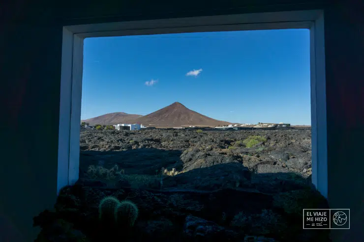 Que hacer en Lanzarote: visitar la habitación de César Manrique