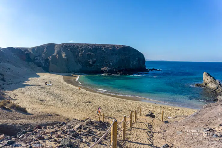 bajada a playa del Papagayo