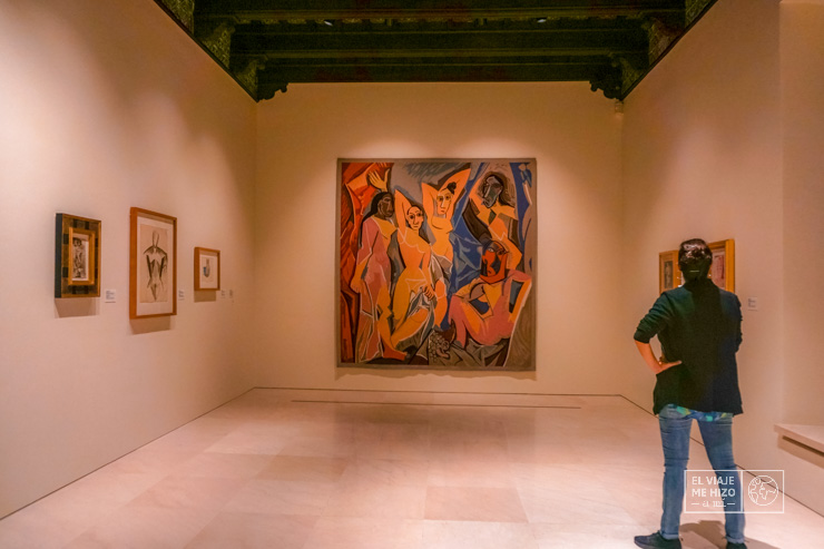 Gloria en el Museo Piccasso