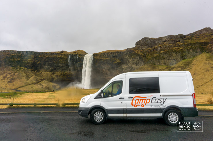 Viajando por Islandia en camper