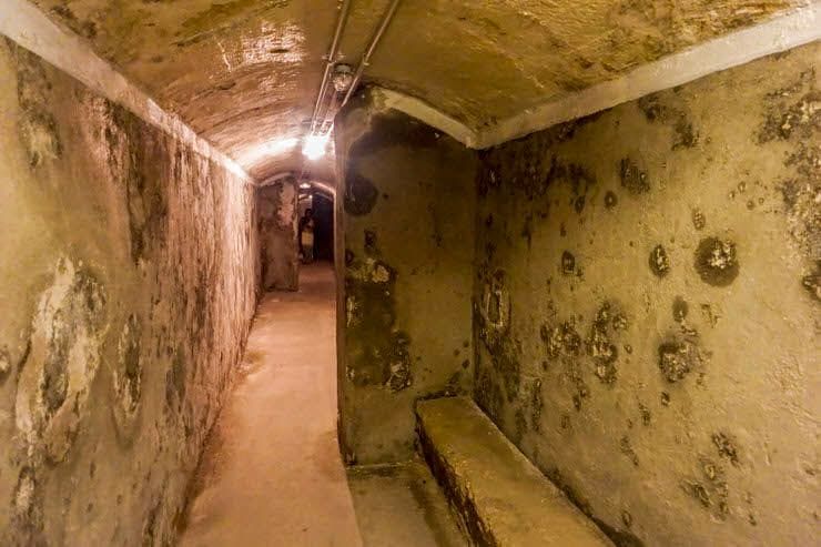 Pasillo del Refugio de la Guerra Civil de Almería