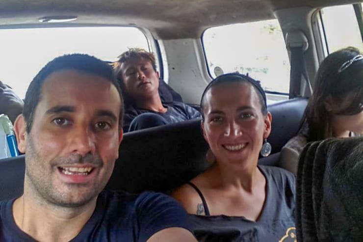 en coche hacia Yangón
