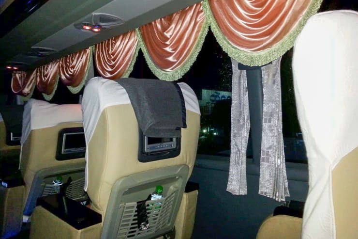 decoración autobuses Myanmar