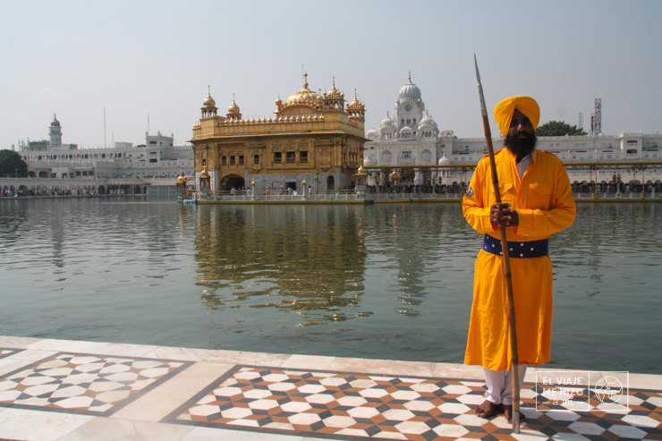 Cómo dormir en el Templo Dorado de Amritsar