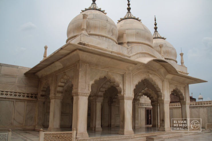 Mezquita del fuerte de Agra