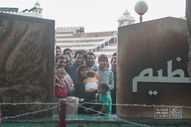 Pakistaníes en la frontera de Wagah