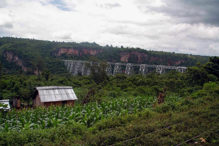 Viaducto de Goteik