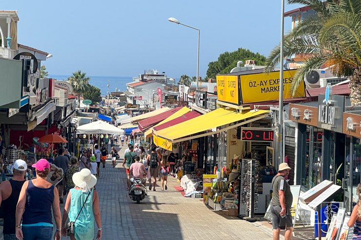 calles de Öludeniz