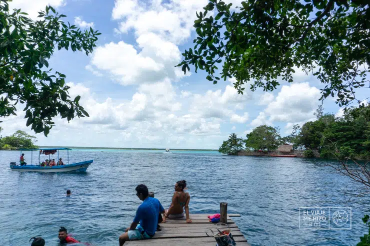 tour en velero por Bacalar