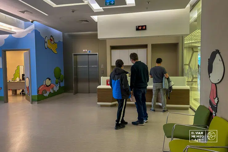 Haciendo el papeleo en un hospital de Turquía