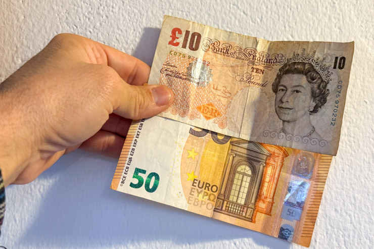 dónde cambiar dinero en Londres