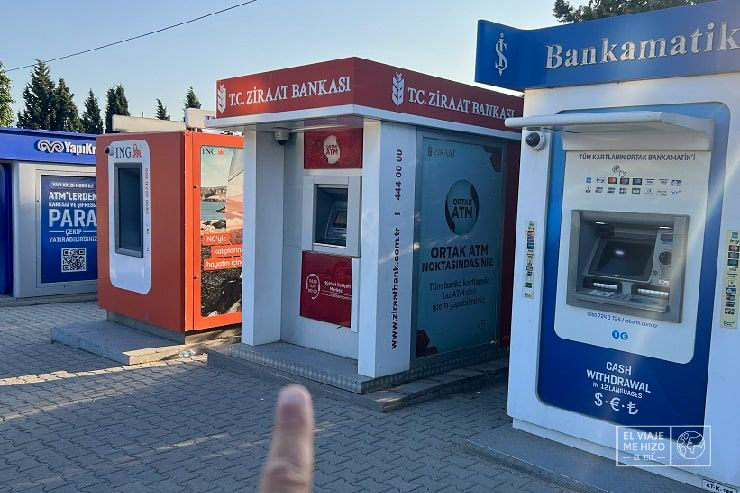 Cajero para sacar dinero gratis en Turquía