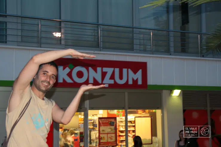 Jose en el Konzum de Croacia