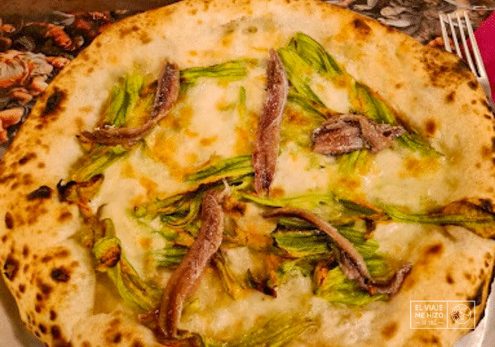 pizza de la Pizzería Sbanco