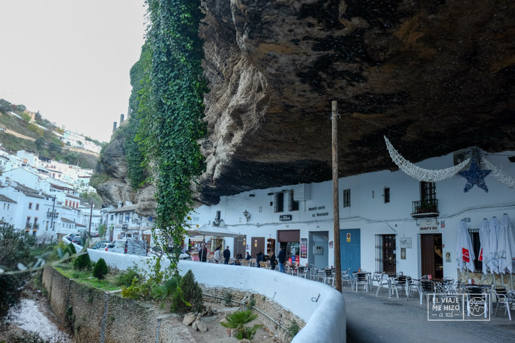 Setenil de las bodegas. Pueblos más bonitos de Cádiz