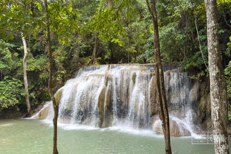Una cascada en Erawan National Park