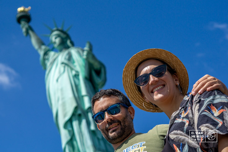 Cómo tener internet en Estados Unidos: José y Gloria en Nueva York
