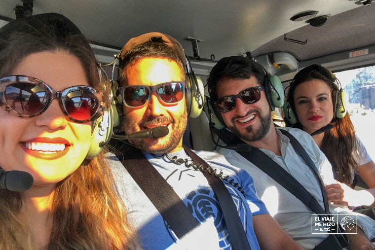 Jose volando en helicóptero