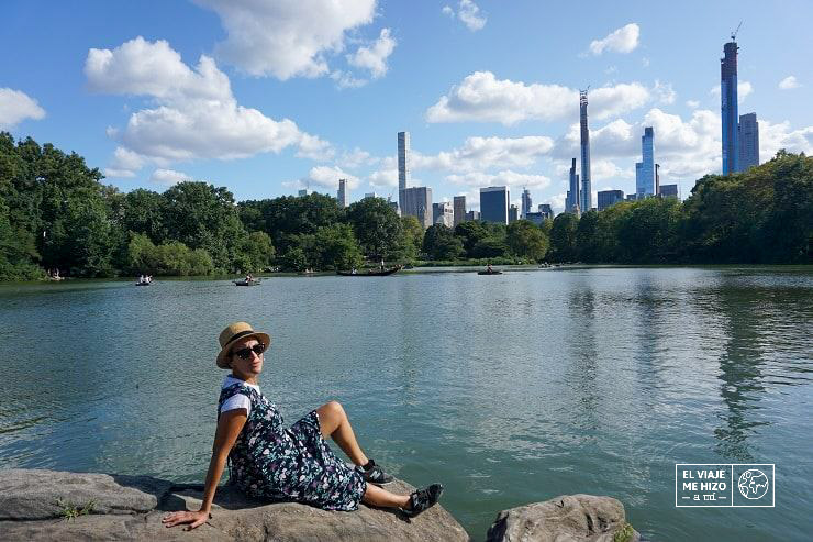 Gloria paseando por Central Park en Nueva York