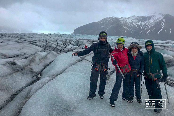 Entrando en el glaciar de Vatnajökull en Islandia
