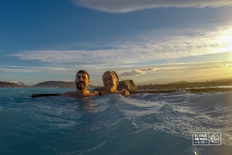 Jose y Gloria felices en Islandia