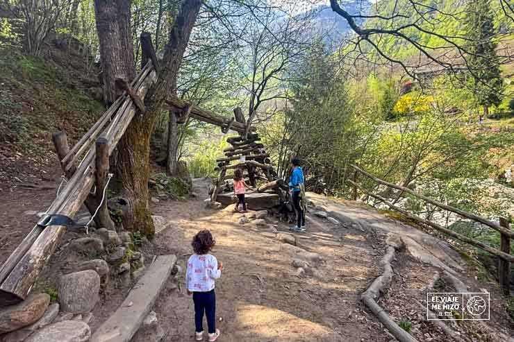 Que hacer en Suiza con niños: circuito de canicas del BoBosco Trail